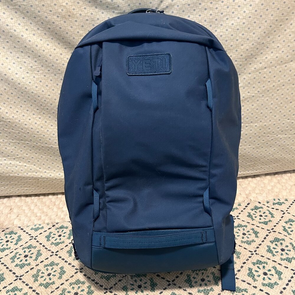 Yeti Crossroads 27L Backpack Navy